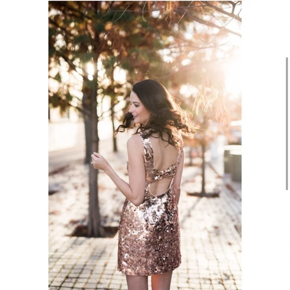 Kate Spade Rose Gold Sequin Bow Cutout Back Sleeveless Mini Dress Size 8